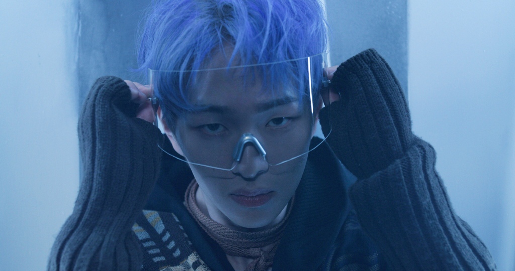 210401 %5CBeyond LIVE – SHINee：SHINee WORLD%5C VCR Still Cut - ONEW1.jpg