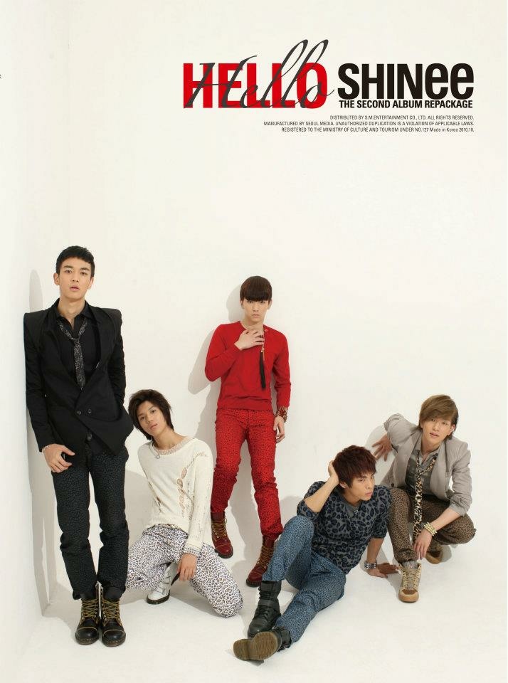 The 2nd Album Repackage《Hello》1.jpg