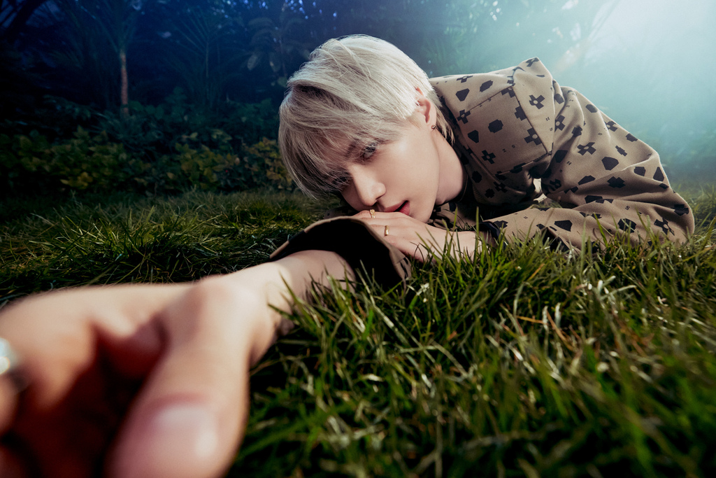 230614 ‘HARD’ Teaser Image #1：TAEMIN.jpg