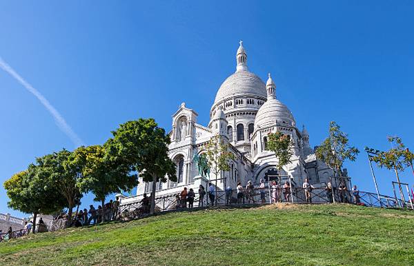 Lupin-sacré-coeur-|-630x405-|-©-Studio-TTG