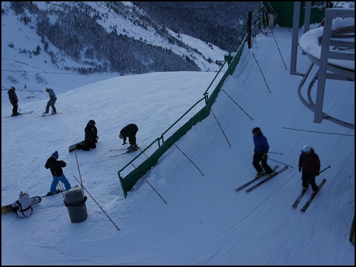 阿力阿斯卡登山景觀覽車3同時也是滑雪勝地.jpg