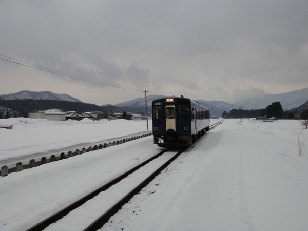 火車來摟    竟然只有一節.JPG