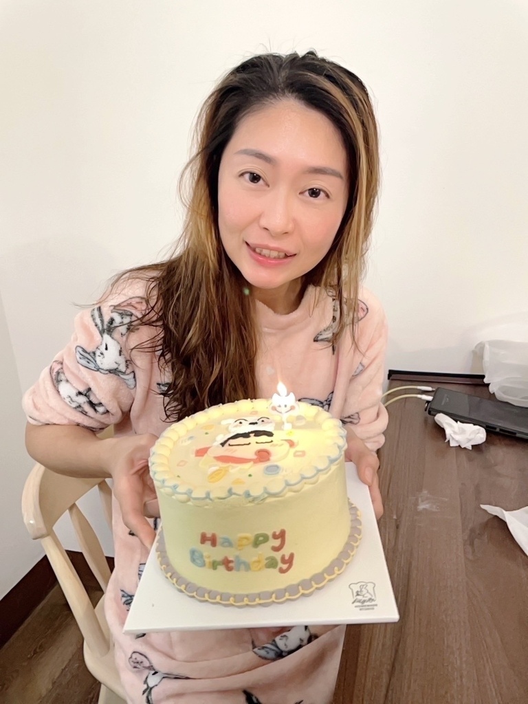 台南生日蛋糕訂製｜手繪卡通蠟筆小新客製化蛋糕｜生日Party