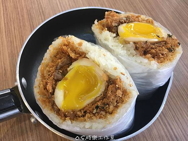 Fw: [食記] 板橋-弘記豆漿（蘆洲名店）炸彈飯糰