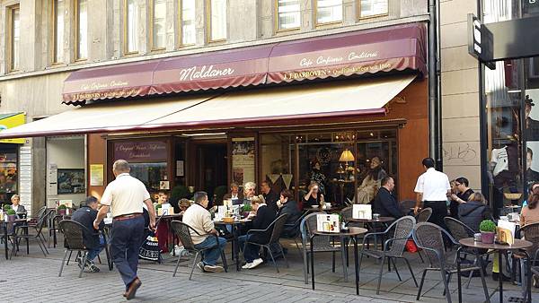 Wiesbaden_Cafe Maldaner