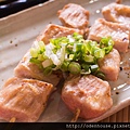 塩烤松阪豬 (豬頸肉)  /  松阪豚串
