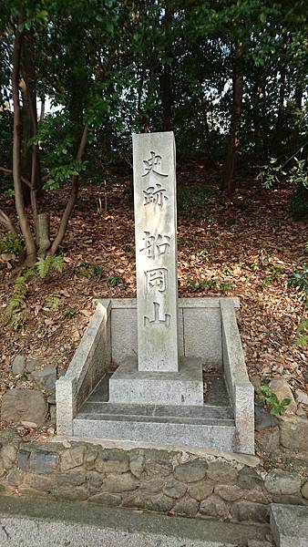 DSC_0143.JPG DSC_0143.JPG