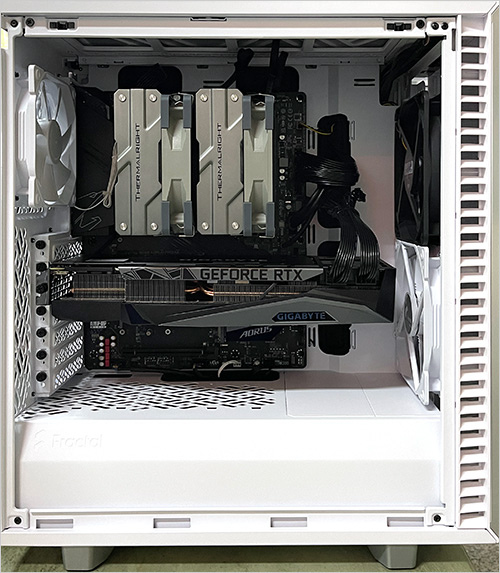 Fractal-Design-Define-7-Compact-(白色).jpg