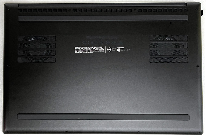 Razer-Blade-14-黑.jpg