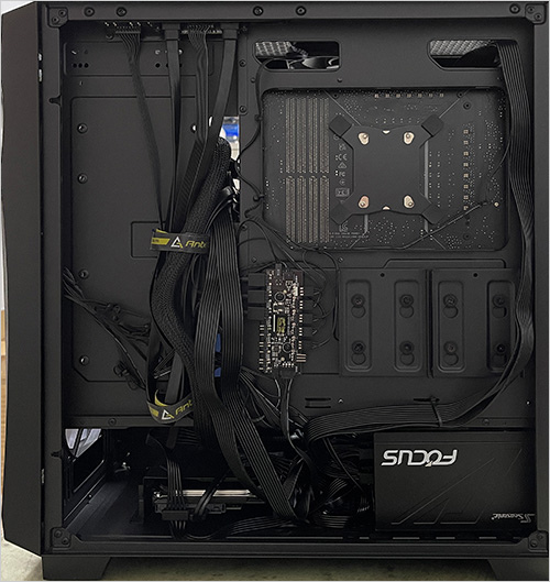 Antec-安鈦克-DF700-FLUX-玻璃透側.jpg