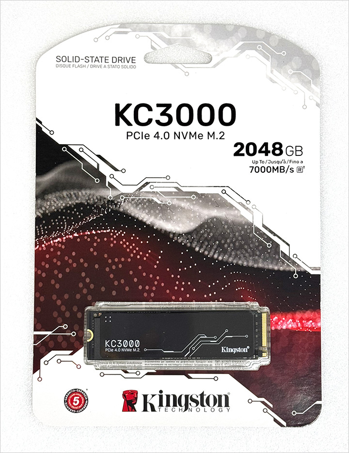 金士頓Kingston-KC3000-SSD.jpg