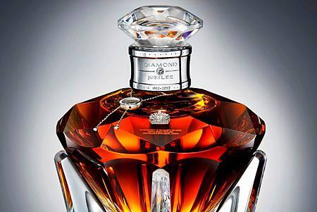 John Walker & Sons匯集八大頂級工藝打造Diamond Jubilee限量典藏版蘇格蘭威士忌　歡慶英國女王伊莉莎白二世登基鑽禧