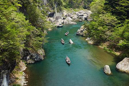 圖5：鬼怒川溫泉壯觀的美景，讓觀光遊客絡繹不絕.jpg