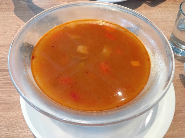 IMG_3194-1.JPG IMG_3194-1.JPG