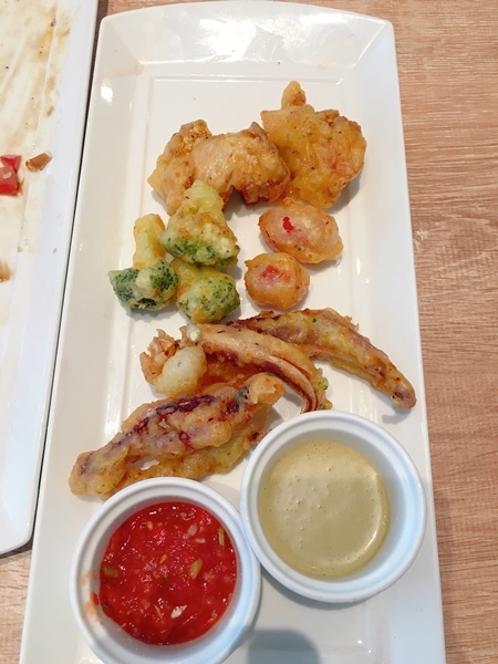 IMG_3200-1.JPG IMG_3200-1.JPG