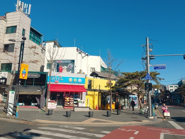 IMG_3775-1.JPG IMG_3775-1.JPG