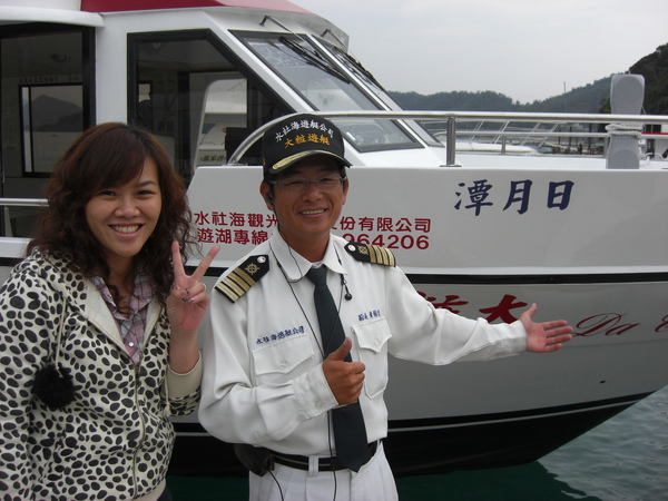 很像蟲蟲的導遊先生，為人非常熱情