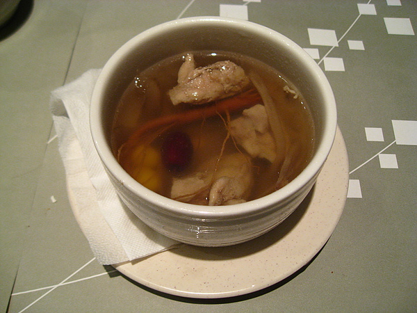 牛蒡雞肉湯