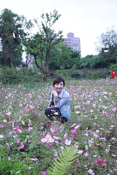 花比人嬌? 人比花嬌?