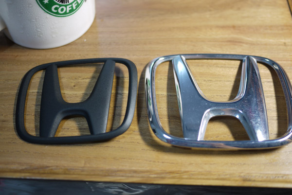 Diy薰黑 消光黑honda Fit Logo 噓 小聲跟你說的那些事 痞客邦 Diy薰黑 消光黑honda Fit Logo 噓 小聲跟你說的那些事 痞客邦