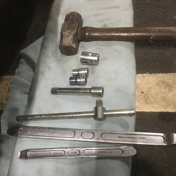 十吋通勤胎的選擇 十吋通勤胎的選擇