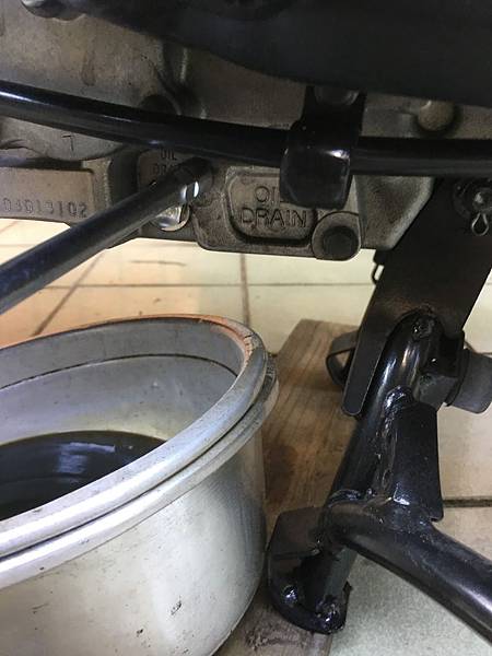 V125g自助換機油機油濾芯 V125g自助換機油機油濾芯