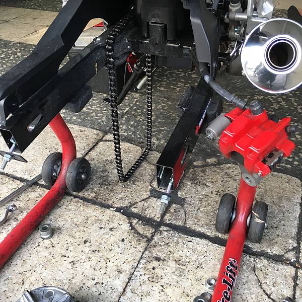 msx125換前後輪 msx125換前後輪