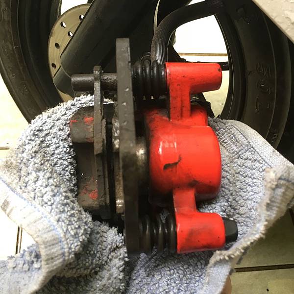 CUXI100換碟煞煞車皮 CUXI100換碟煞煞車皮