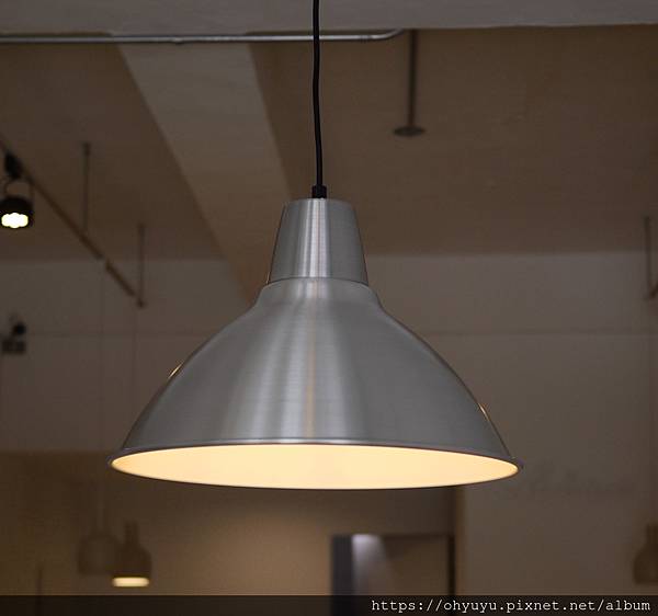 咖啡店用IKEA吊燈 咖啡店用IKEA吊燈