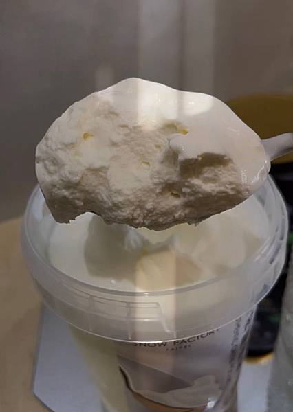 🥛 雪坊精品優格 我最愛的健康早晨優格飲 𖠚ᐝ 冰冰的跟 🥛 雪坊精品優格 我最愛的健康早晨優格飲 𖠚ᐝ 冰冰的跟