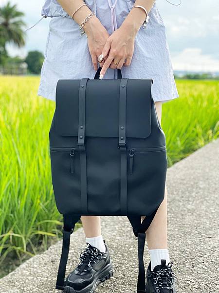 ( 🎒 ) 穿搭時尚&nbsp; ̮̈ ̮̈ ̮̈ 來自Stockhol