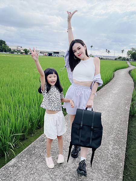 ( 🎒 ) 穿搭時尚 ̮̈ ̮̈ ̮̈ 來自Stockhol ( 🎒 ) 穿搭時尚 ̮̈ ̮̈ ̮̈ 來自Stockhol