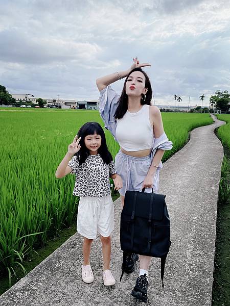 ( 🎒 ) 穿搭時尚 ̮̈ ̮̈ ̮̈ 來自Stockhol ( 🎒 ) 穿搭時尚 ̮̈ ̮̈ ̮̈ 來自Stockhol