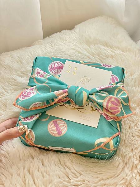 ( 🍪 ) 鐵盒餅乾收藏,以『鞠』為主題𓌅𓈒 𓏸 順道パン ( 🍪 ) 鐵盒餅乾收藏,以『鞠』為主題𓌅𓈒 𓏸 順道パン