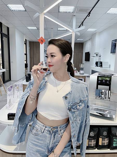 ( ️ ) 一鍵享受32種花式咖啡️打造完美智能家居少不 ( ️ ) 一鍵享受32種花式咖啡️打造完美智能家居少不