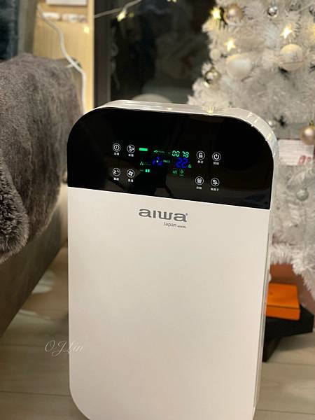( 𖥧* ) AIWA 愛華 空氣清淨機 帶走家裡的VOC