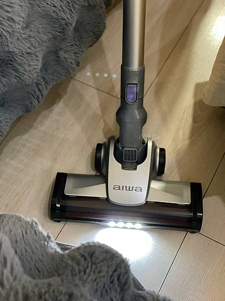 ( 𖥧*🧹) AIWA 愛華 智慧感知無線真空吸塵器,智慧 ( 𖥧*🧹) AIWA 愛華 智慧感知無線真空吸塵器,智慧