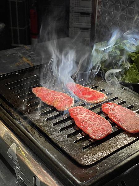 ( 🥩 ) 哼!燒肉! ㄧ個人也可以吃の精緻燒肉店