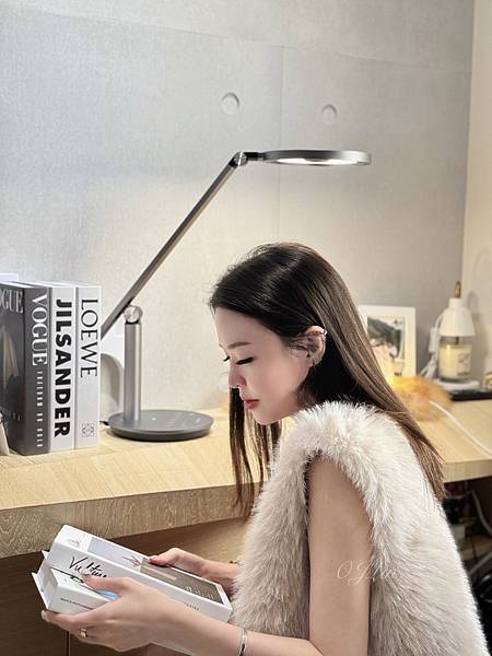 ( 💡 ) 全台首創!上下立體雙光源 全光譜智慧螢幕閱讀燈, ( 💡 ) 全台首創!上下立體雙光源 全光譜智慧螢幕閱讀燈,