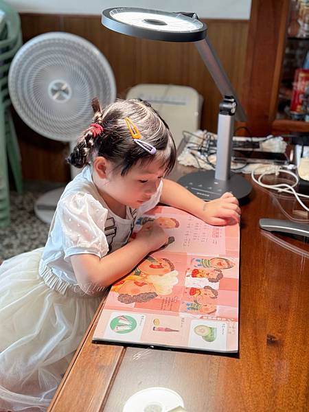 ( 💡 ) 全台首創!上下立體雙光源 全光譜智慧螢幕閱讀燈, ( 💡 ) 全台首創!上下立體雙光源 全光譜智慧螢幕閱讀燈,