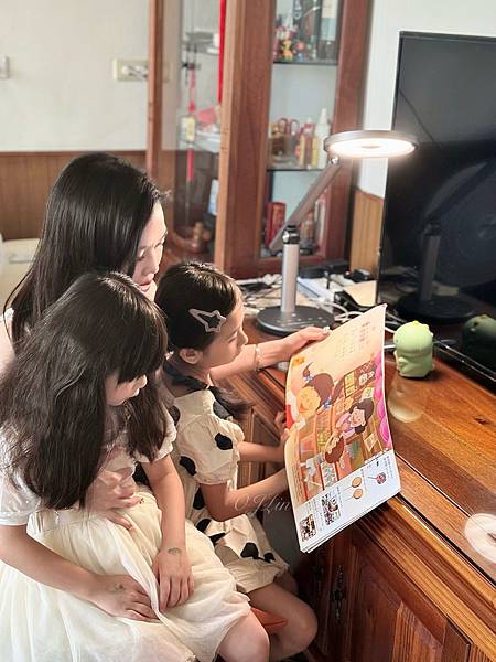 ( 💡 ) 全台首創!上下立體雙光源 全光譜智慧螢幕閱讀燈, ( 💡 ) 全台首創!上下立體雙光源 全光譜智慧螢幕閱讀燈,