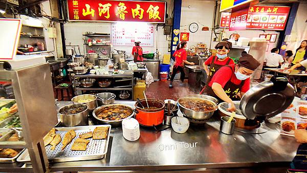 台中第二市場美食，阿嬤的相思麵，嵐肉燥飯，山河爌肉飯