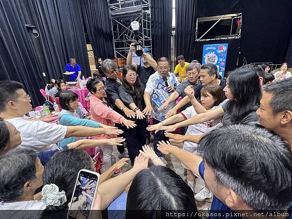 IMG_1965.JPG IMG_1965.JPG