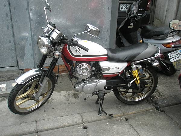 老克明2008-3-15中視『摩托車週記』節目阿Ken 納豆 典哥採訪相片24.jpg