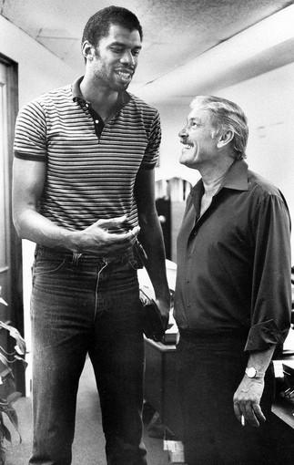 Jerry Buss 與 Kareem Abdul-Jabbar