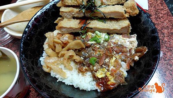 苗栗市丼飯三頂丼人08.jpg