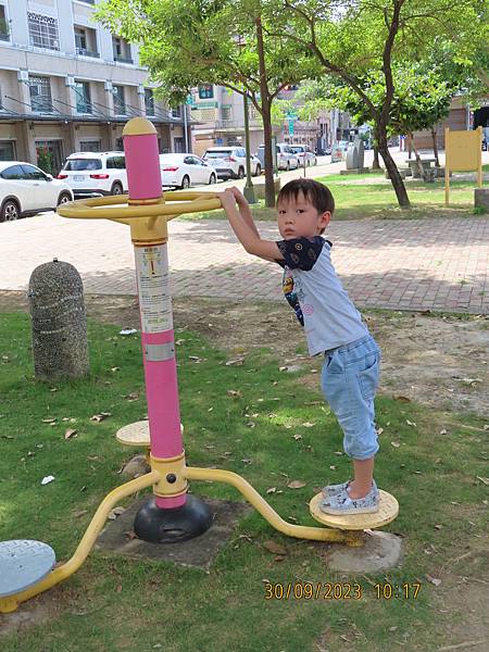 台南市北區‧文元公園滑軌遊戲場