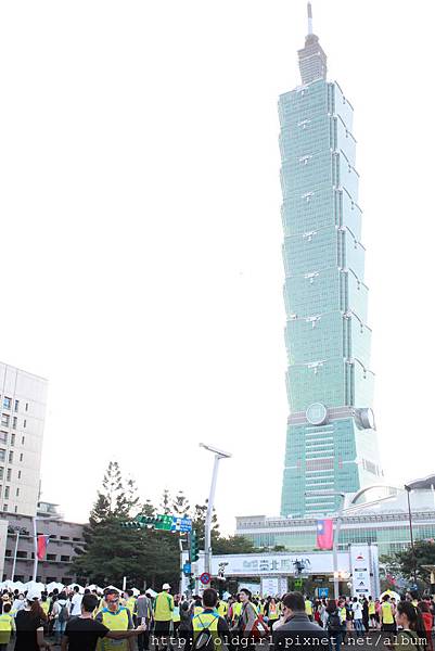 馬拉松首發 019.JPG
