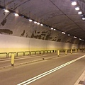 康樂隧道589公尺
