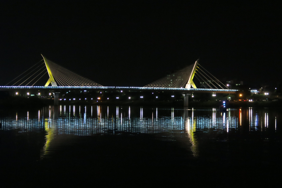 迎日橋夜景